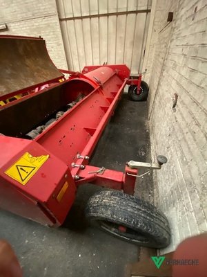 Broyeur de fanes Grimme KS 3600