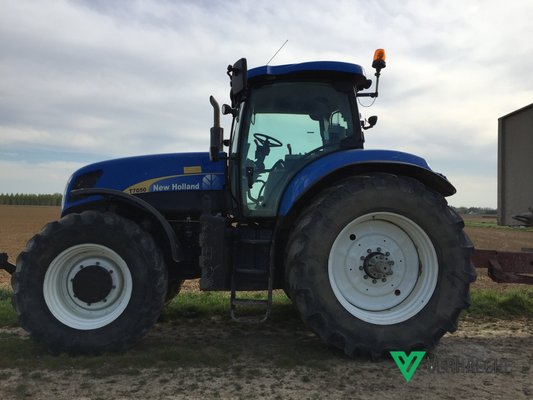 Tracteur agricole New Holland T7050 PC