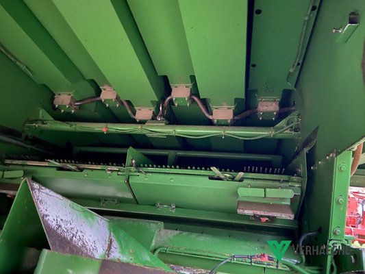 Moissonneuse batteuse John Deere 1188