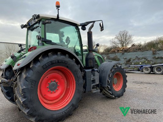 Tracteur agricole Fendt 724 SCR PROFI +