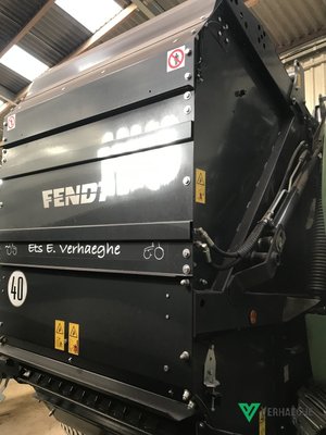Presse à balles rondes Fendt 7200