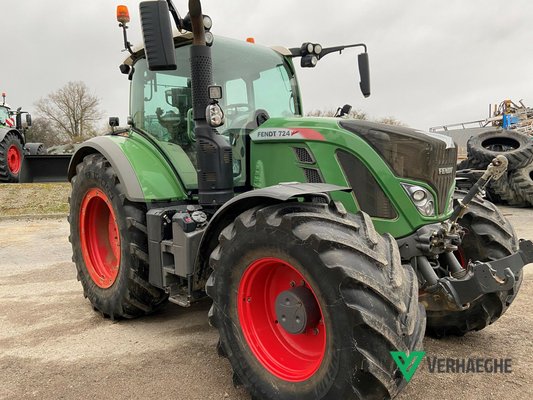 Tracteur agricole Fendt 724 S4 PROFI +