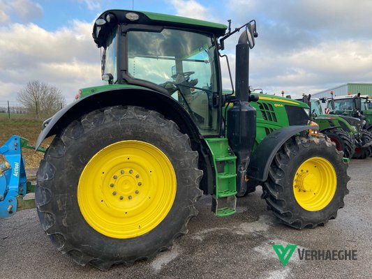 Tracteur agricole John Deere 6195R
