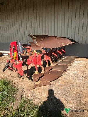 Charrue Pöttinger SERVO 35S PLUS