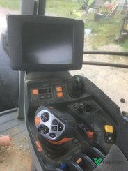 Tracteur agricole Claas AXION 830 CMATIC - 1