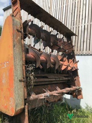 Épandeur à fumier Corne 6T