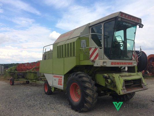 Moissonneuse batteuse - Dominator 88