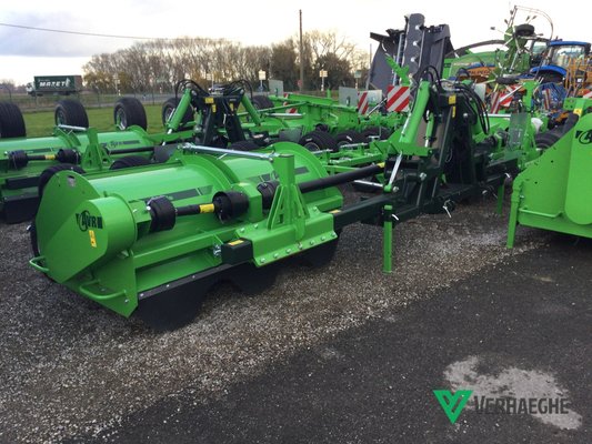 Broyeur de fanes AVR RAFAL 8X75