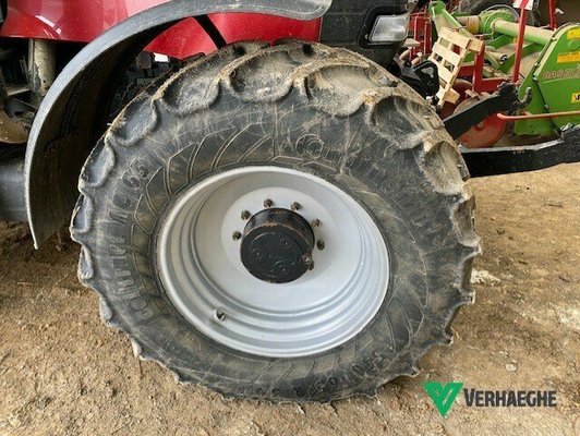 Tracteur agricole Case CVX 195