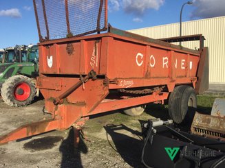 Épandeur à fumier Corne 6T - 1
