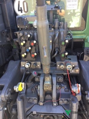 Tracteur agricole Fendt 826