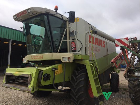 Moissonneuse batteuse Claas LEXION 440