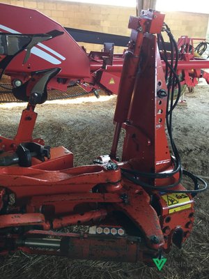 Charrue Kuhn VARIMASTER 121