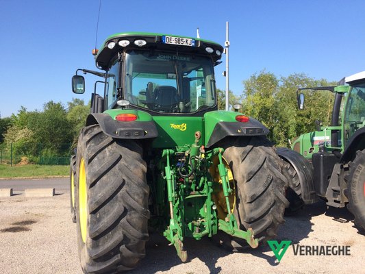 Tracteur agricole John Deere 7230R