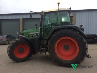 Tracteur agricole Fendt 820 - 1