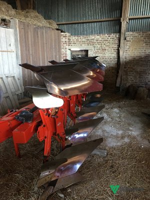 Charrue Kuhn VARIMASTER 121