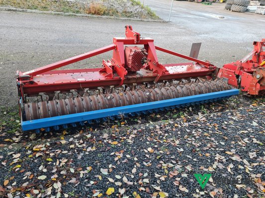 Herse rotative Howard HK 32-400