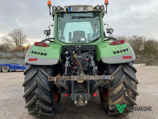 Tracteur agricole Fendt 724 SCR PROFI +