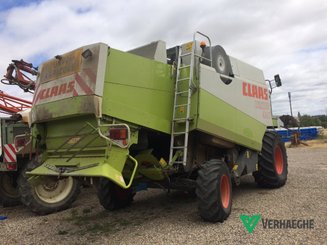 Moissonneuse batteuse Claas LEXION 440 - 3