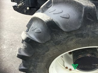 Tracteur agricole Valtra T162 - 4