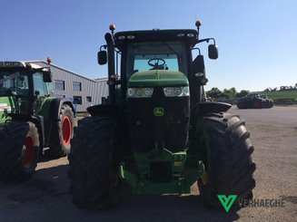 Tracteur agricole John Deere 7230R - 1