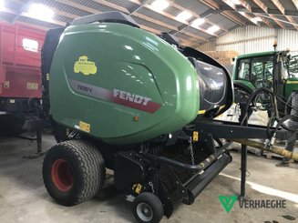 Presse à balles rondes Fendt 7200 - 1