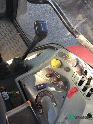 Tracteur agricole Massey Ferguson 8120 DYNASHIFT