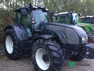 Tracteur agricole Valtra T162 - 1