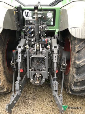 Tracteur agricole Fendt 824 PROFI