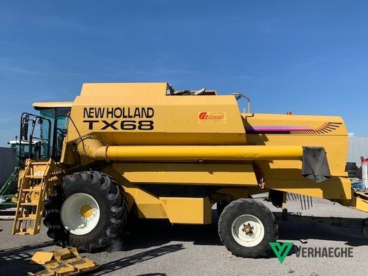 Moissonneuse batteuse - TX 68
