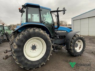 Tracteur agricole New Holland TM 135 - 2