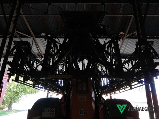 Pulvérisateur traîné Amazone UX 3200