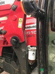 Tracteur agricole Massey Ferguson 5610 DYNA4 - 2