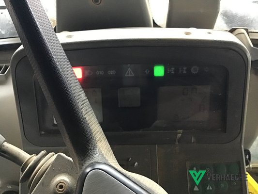 Tracteur agricole Fendt 718 COM3